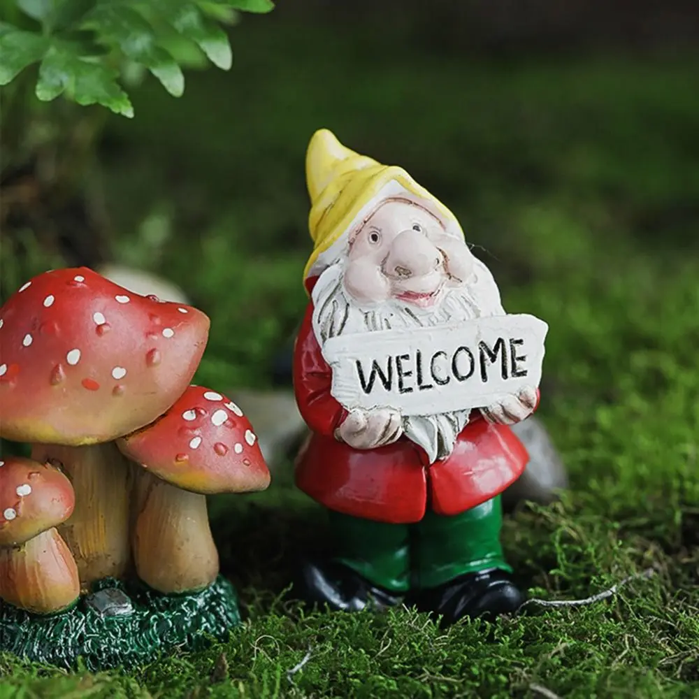 Miniature Figurines Resin Simulation Mushroom DIY Mini Mushroom Statue Cute Creative Mushroom Ornaments Garden