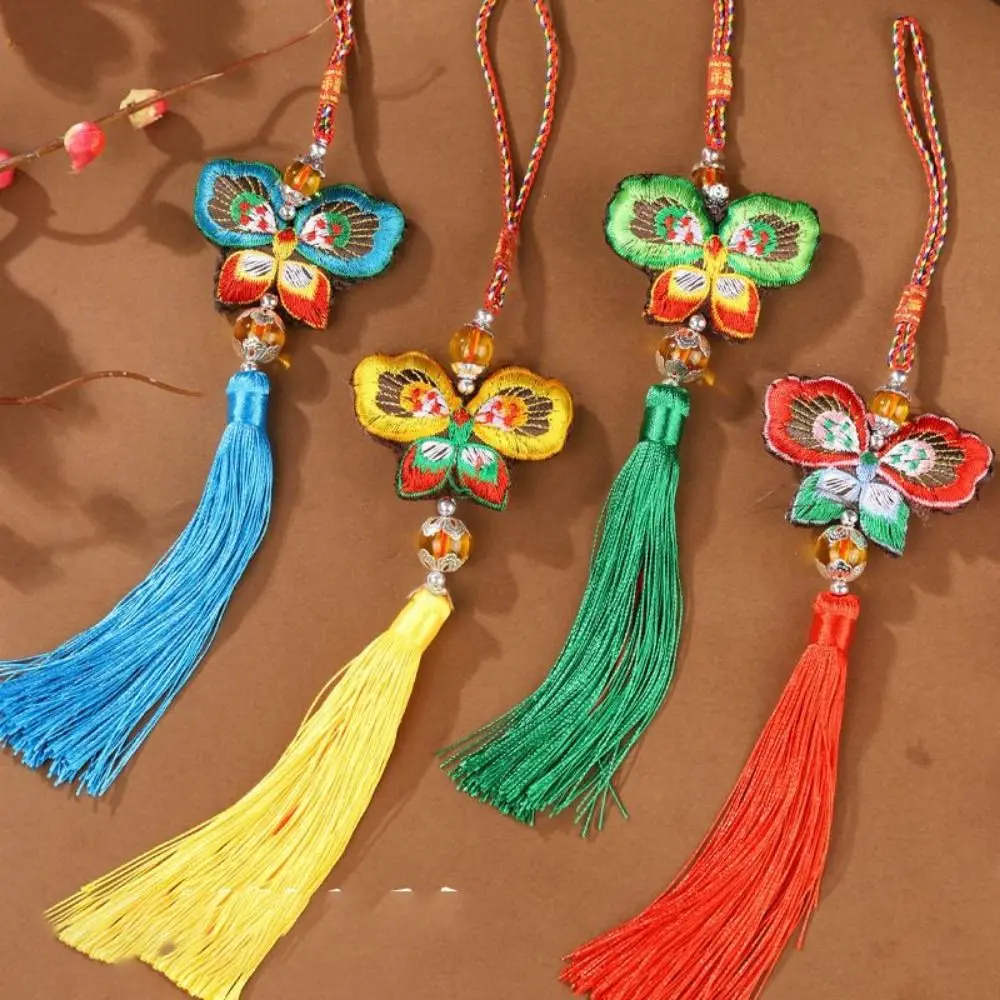 Ancient Style Butterfly Sachet Ornaments Handmade Butterfly Shape Dragon Boat Festival Mugwort Sachet Embroidery Craft