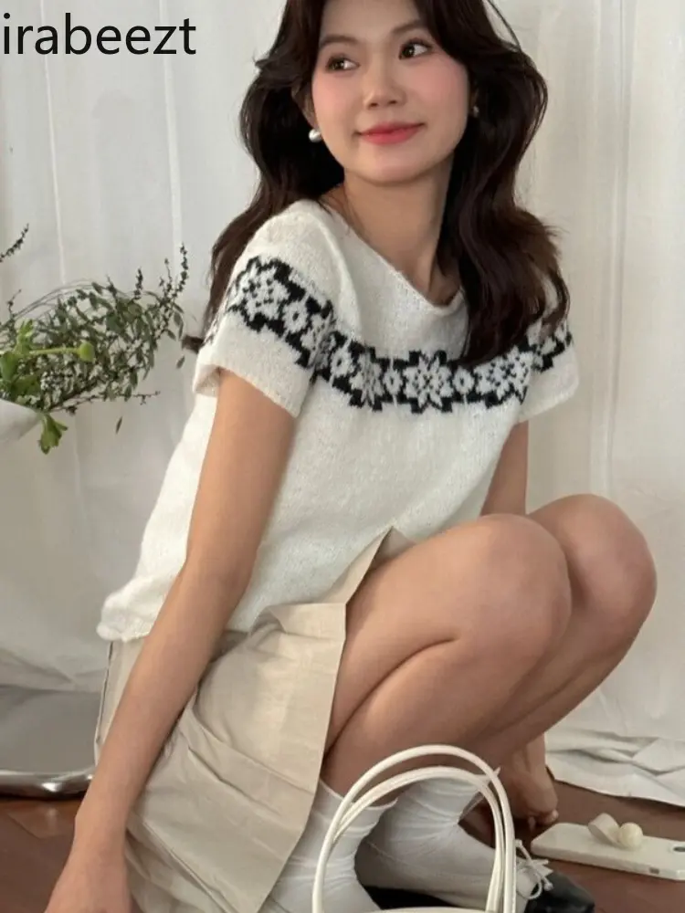 Short Sleeve Knit Top - Flattering Round Neck Color Block Jacquard Soft Breathable Casual Summer Blouse Women's Fashion T-Shirt
