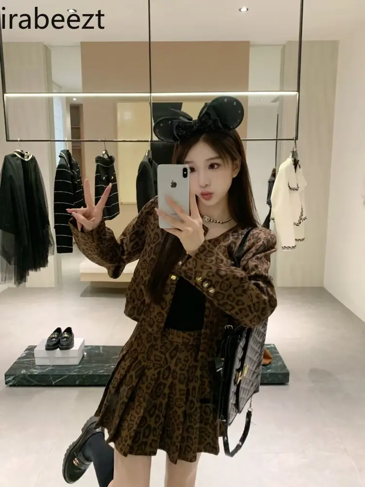 2024 New American European Two-piece Fashion Leopard Print Single-breasted Coat + Pleated Skirt Suit Women