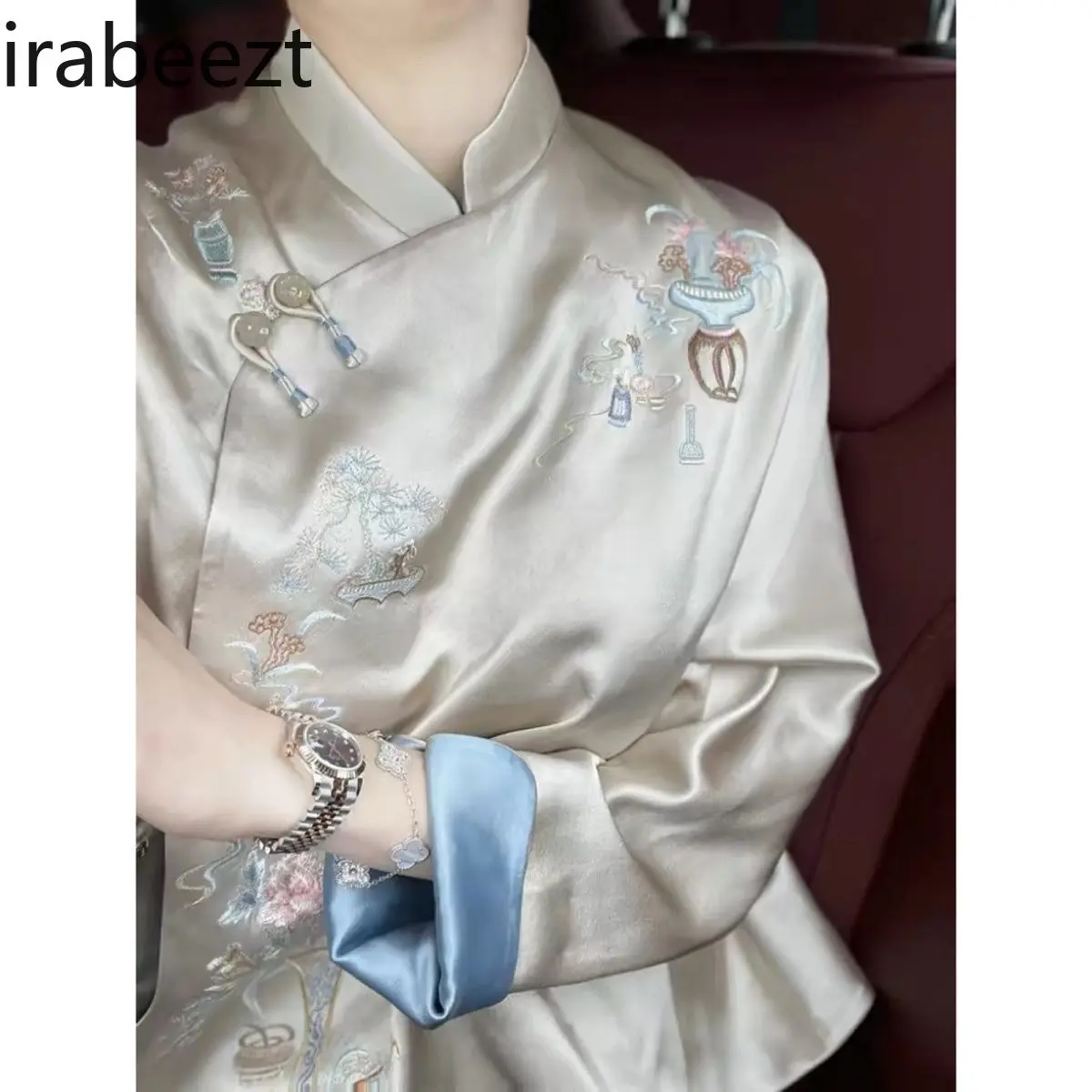 Beautiful Silver New Chinese Style Plate Button Jacket for Women 2025 New Spring High-end Chinese Clothes for Women