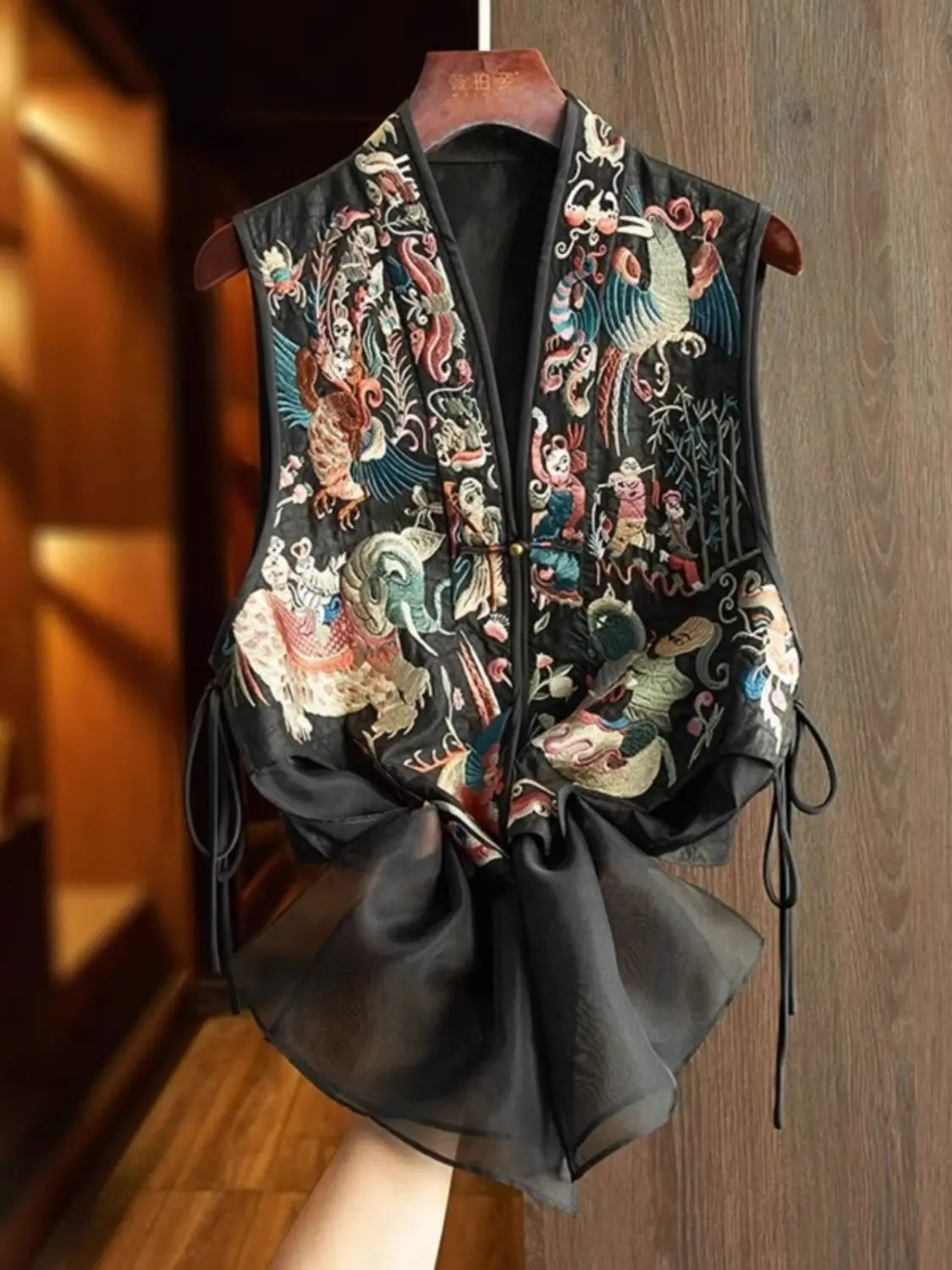 High-grade Imitation Silk Summer Vest for Women Embroidery New Chinese Style Top Casacos De Inverno Feminino Waistcoat