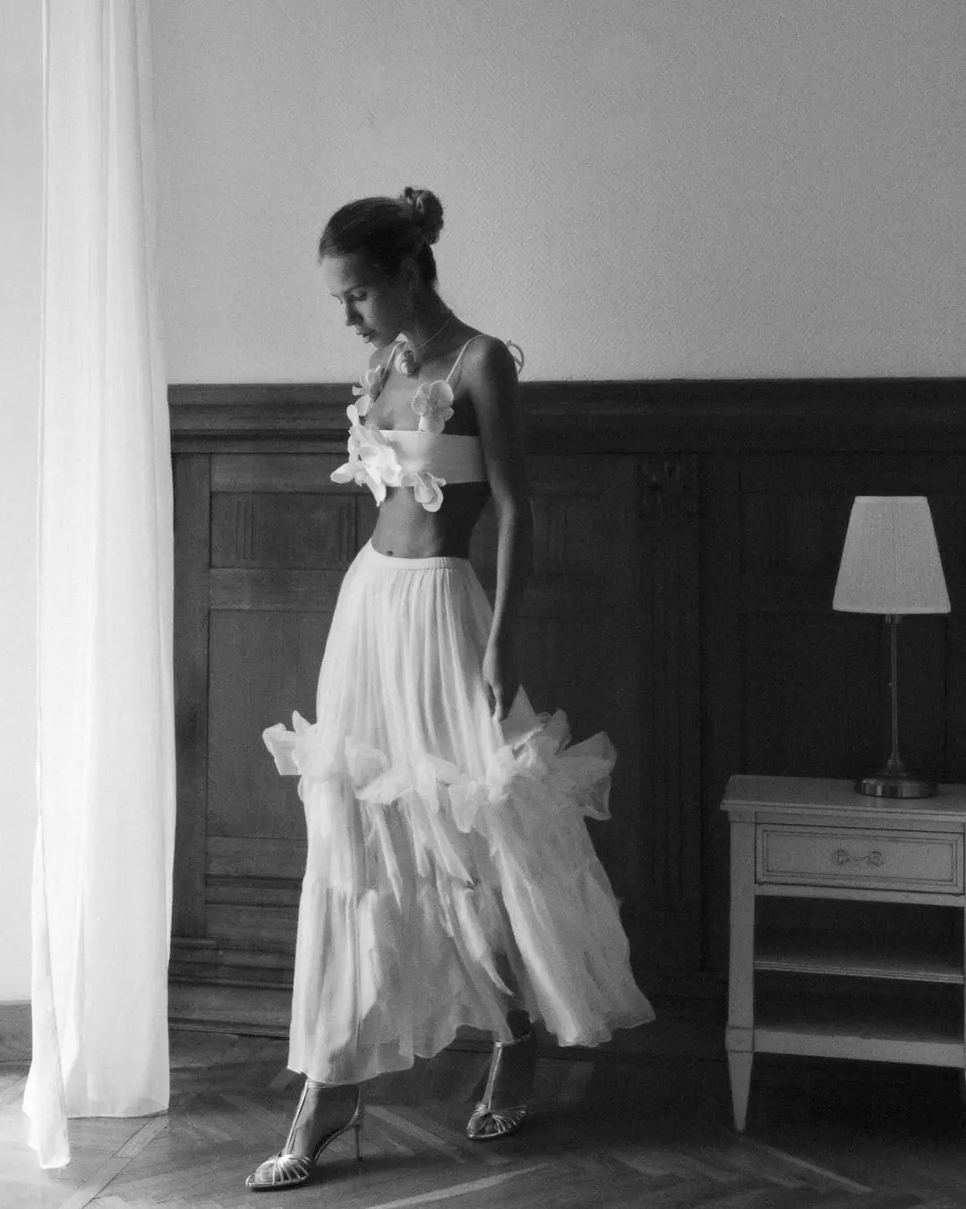 Long Tulle Skirts Floor Length Irregular Gauze Cake Skirts With Fungus Edge Women High Waist Solid Color Party Clothing