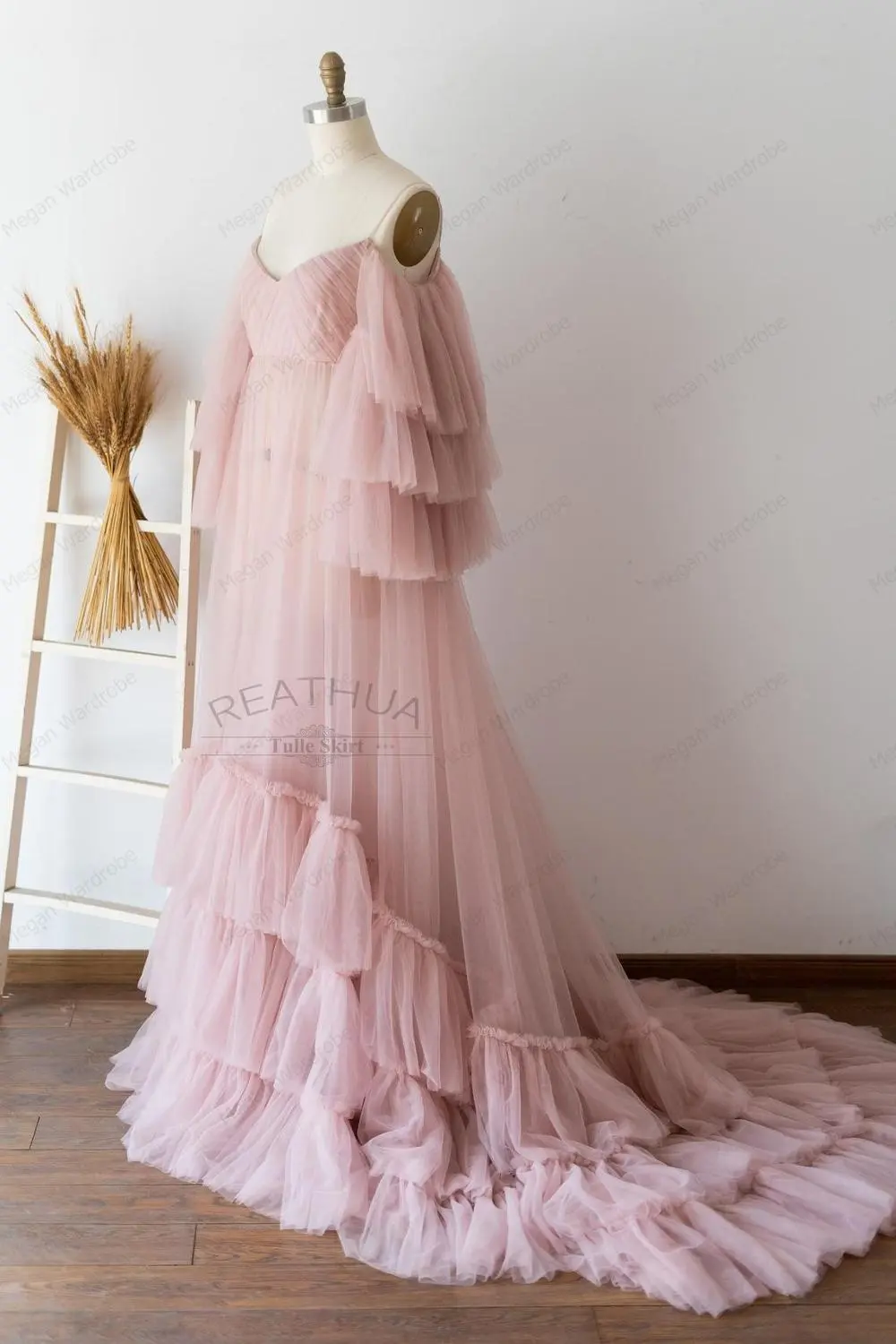 Sexy Tulle Maternity Dresses With Straples Long Sheer Tulle Maternity Robes Custom Made Layered Extraa Puffy Tulle Gowns