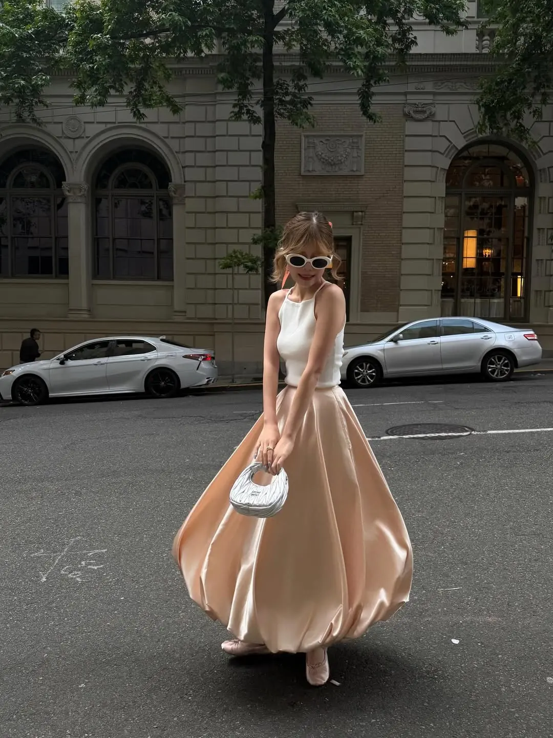 2025 Long Satin Skirt For Photo Shoot Women Custom Made Puffy Skirt For Prom Party Ruffles Zipper Waistband Girls High Quality