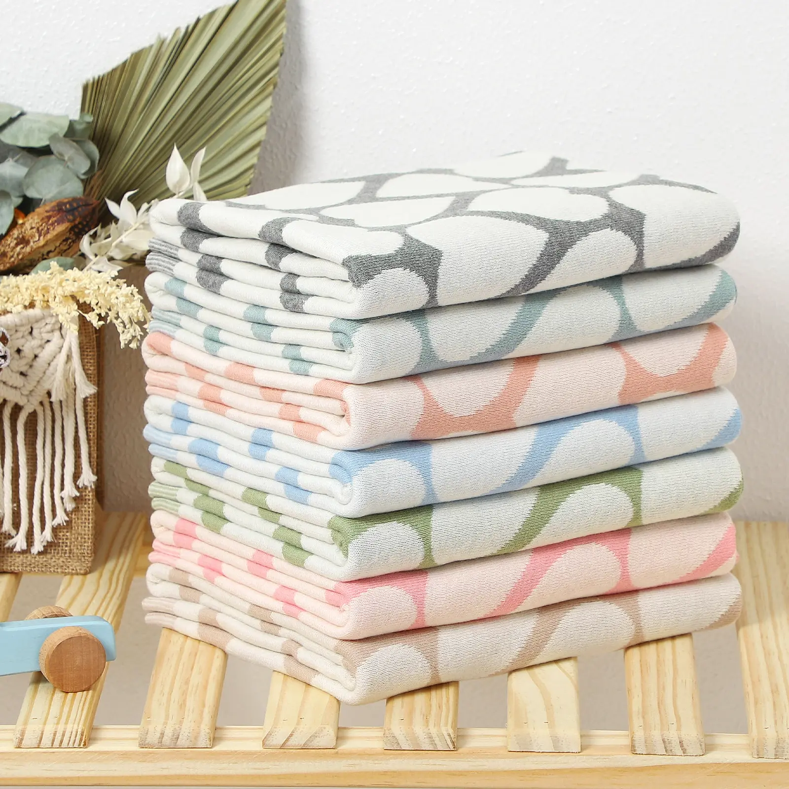 Sweet Heart Knitted Infant Blankets Cotton Newborn Girl Boy Cotton Month Stroller Crib Bed 100*80cm Kids Swaddle Wrap