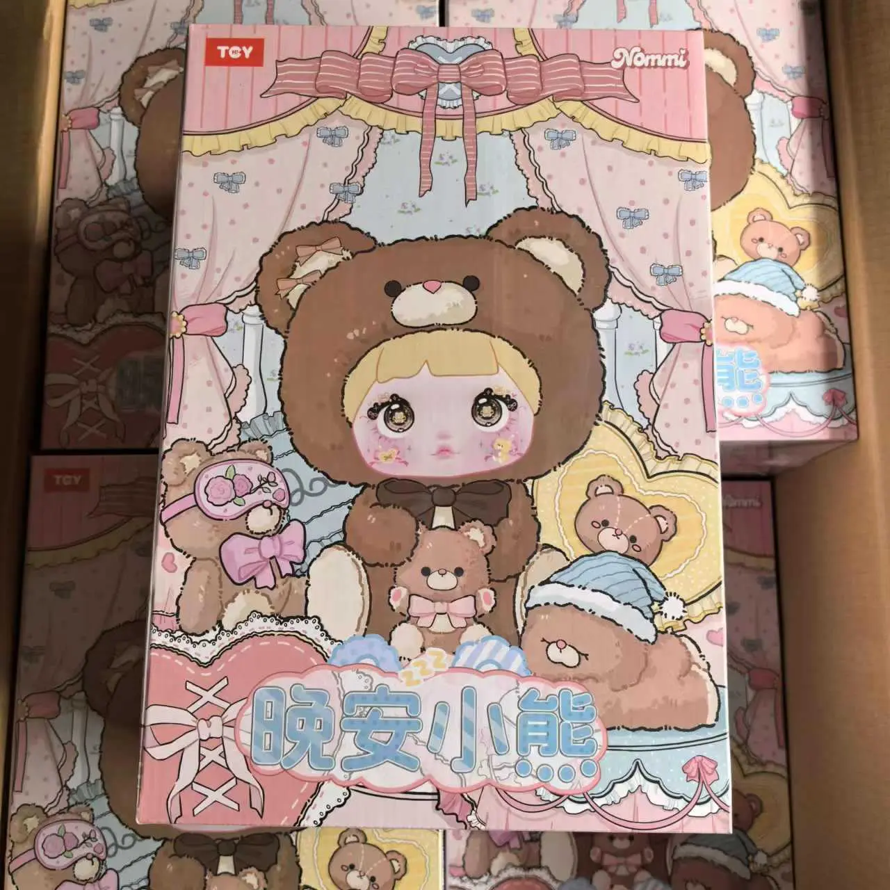 Genuine 400% Nommi Goodnight Bear Series Vinyl Nommi Doll Room Decoration Trend Figure Collection Doll Mystery Surprise Box Gift