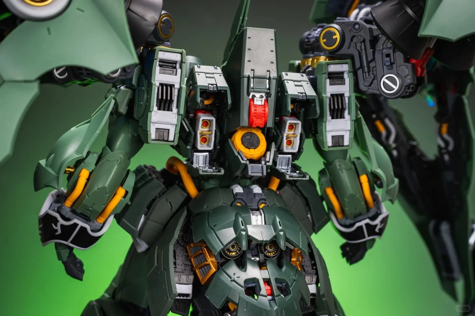 1/100 AXIS MODEL WORKS Kshatriya MGOsirisaerial Dominator Action Figure Luminous Lamp Assembly Collectible Model Gk Figure Gift
