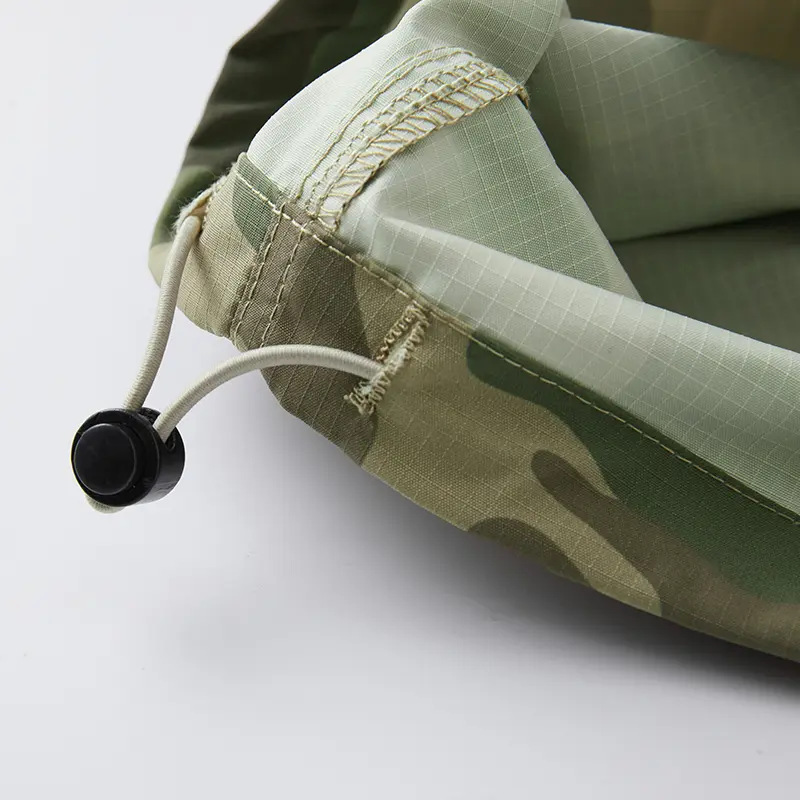 Stylish Men's Camouflage Shorts Unique Pocket Layout Adjustable Drawstrings Suitable for Urban and Adventure Outfits