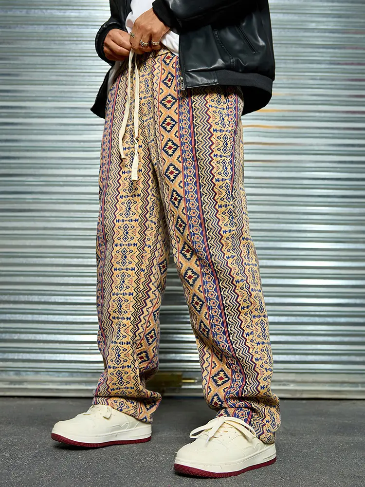 Spring And Autumn New Men's Fashion Pants Loose Leisure Vacation Drawstring Floor Pants Camouflage Printed Men's Wear