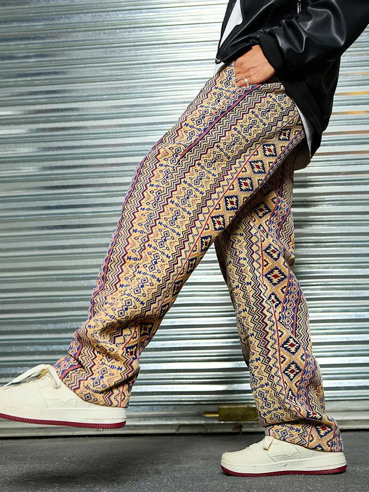 Spring And Autumn New Men's Fashion Pants Loose Leisure Vacation Drawstring Floor Pants Camouflage Printed Men's Wear