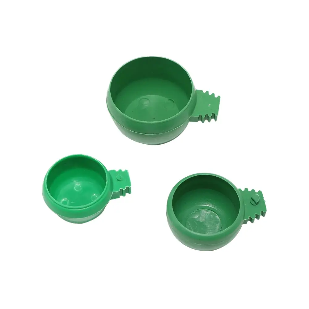 5 Pcs Bird drinking cup Parrot Feeder Aviculture equipment Color feeding trough Cages Birdcage Hanging Quail Feeder Bowl