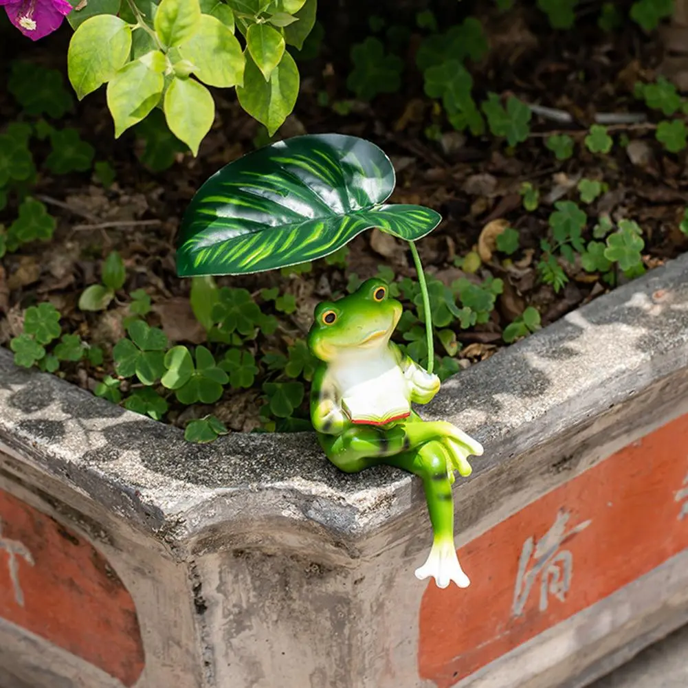 Fun Frog Decor for Garden Resin Sitting Frog Figurine Planter Decor for Flower Pots Balcony Miniature Frog Garden for Outdoor
