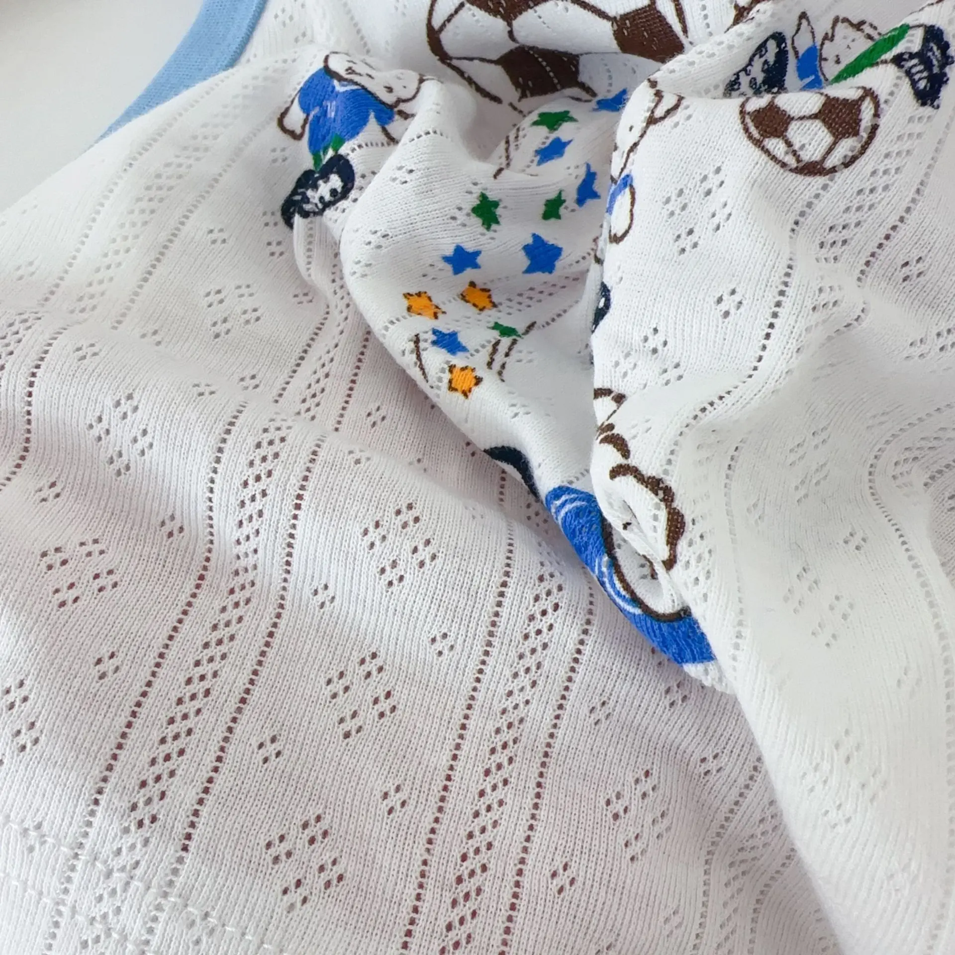 Children's Home Clothing Set 2025 Summer Edition Men's and Women's Pajamas Small and Medium sized Children's Mesh Short sleeved