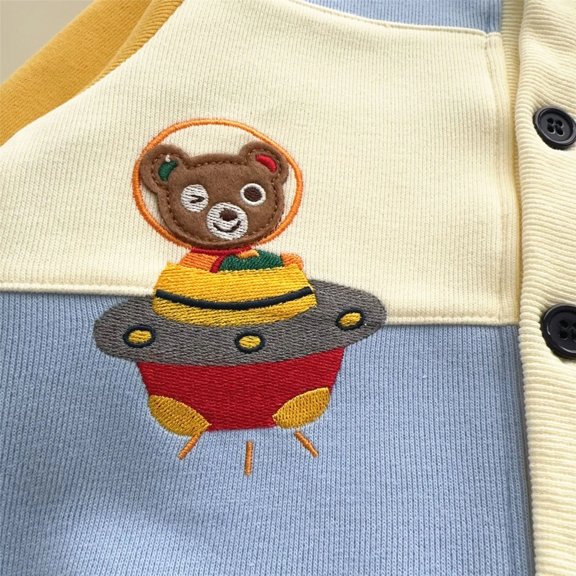 2025 Spring New Japanese Children's Little Bear Rabbit Color blocked Adventure King Baseball Jacket Cartoon Casual Coats