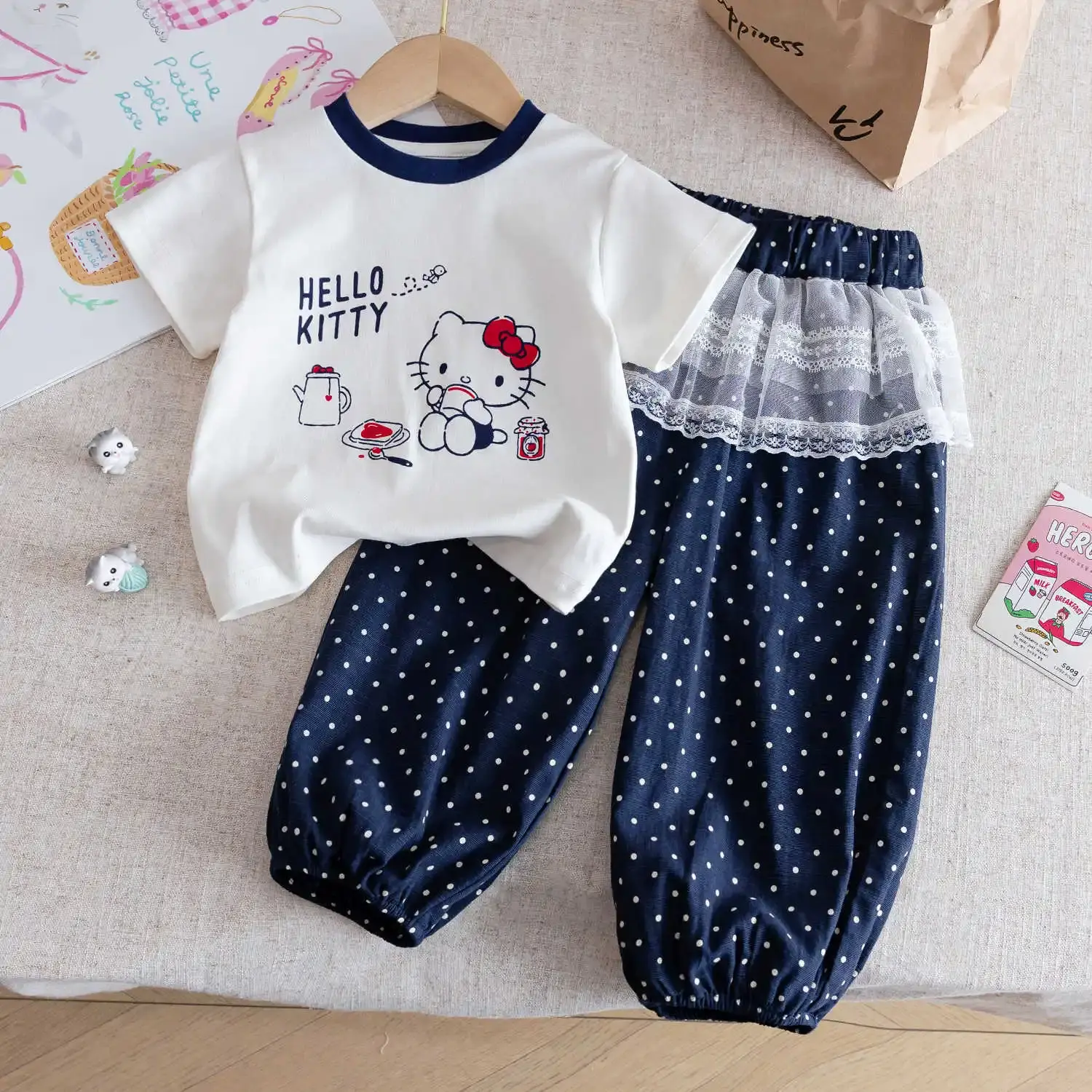 Sanrio hello kitty baby girls summer fashion short sleeve pants suit summer T-shirt top polka-dot pants children's 2pcs clothing