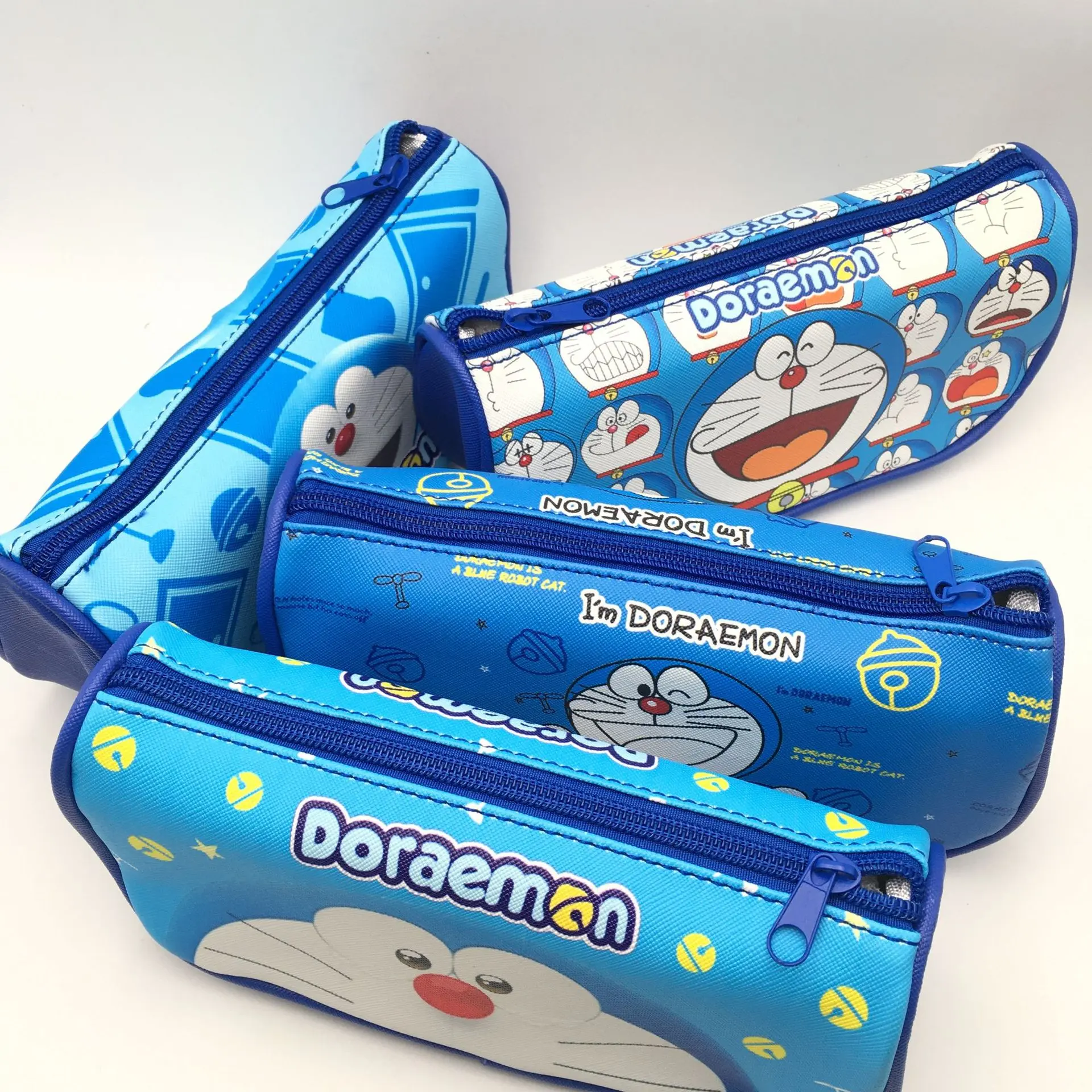 Children boy girl stationery storage bag cartoon Doraemon zipper large capacity pencil bag pencil case gift for school season
