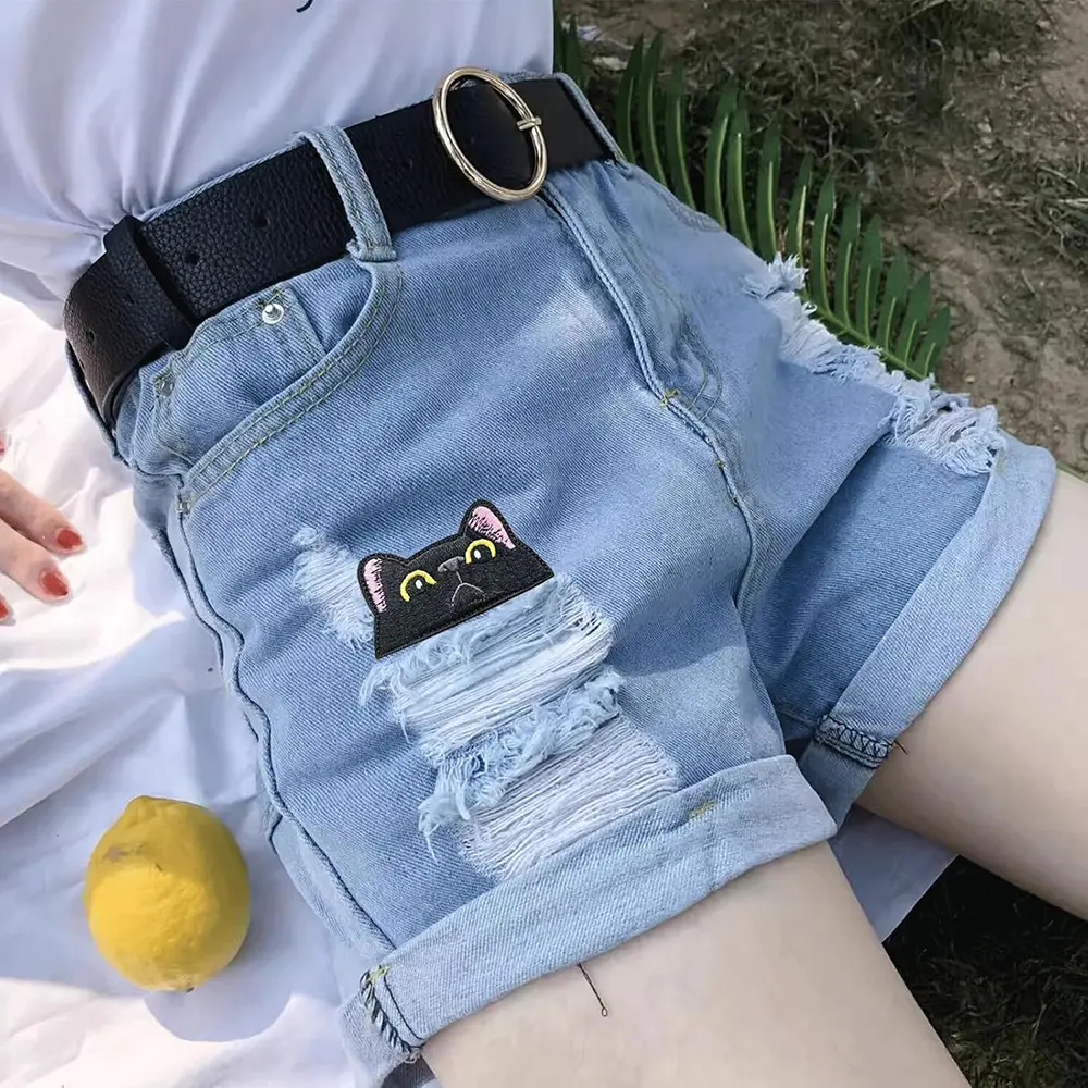 1Pc Cartoon Cat Head Embroidery Patch Fabric Coat Jeans Hats Bags DIY Accessories Iron On Badge Patches Handmade Stickers Repair
