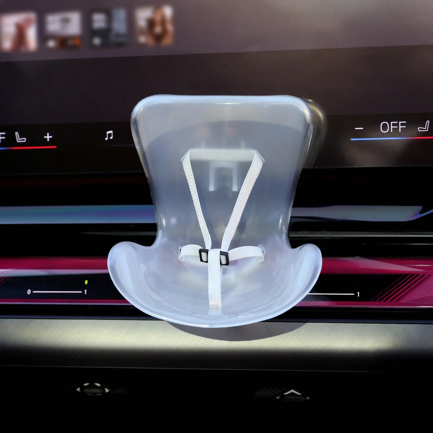 Car Air Vent Clip - Cute Doll Toy Accessory for Air Conditioner Outlet, Aromatherapy Car Decor & Safety Seat Ornament