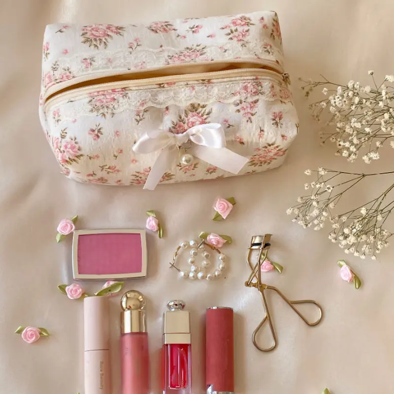 Sweet Women Lace Bow Cosmetic Bag Large Capacity Makeup Organizer Travel Toiletry Bag Storage Bag Zipper Ruffles Pencil Case
