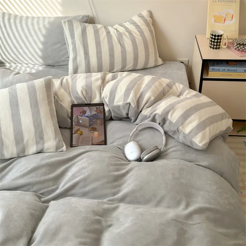 Winter Milk Velvet Bedding Set ,AB Side, Solid Stripe Duvet Cover, Flannel Fleece Bed Linens,Queen King Home Bedclothes 4pcs set
