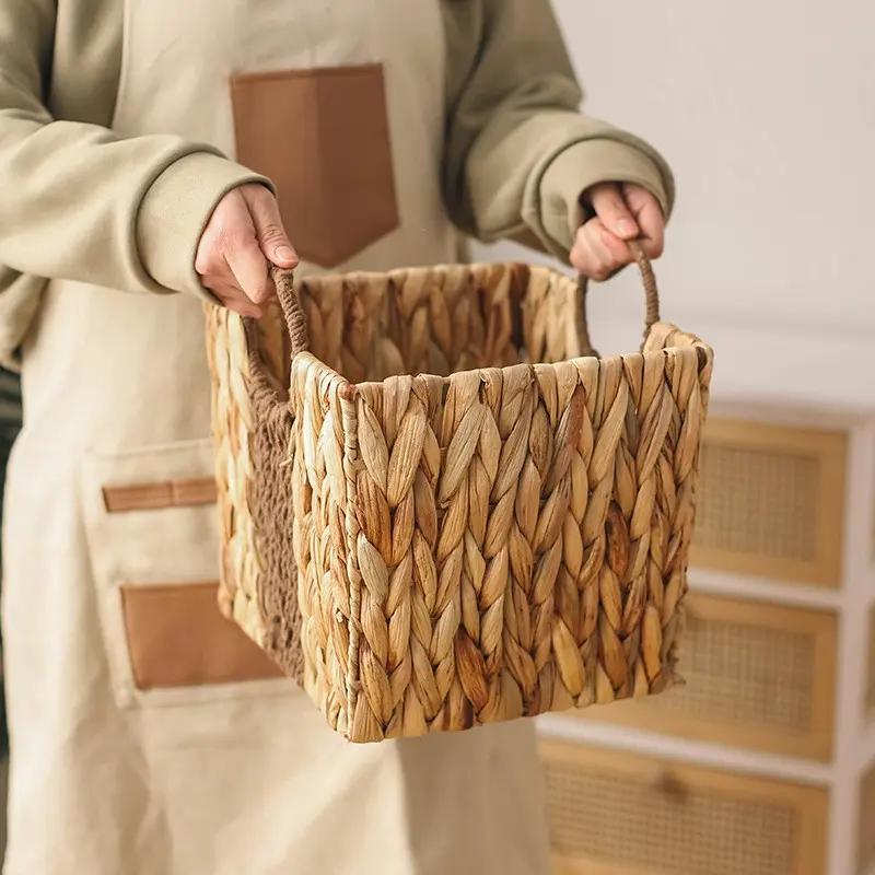 Straw Woven Storage Baskets Food Fruit Vegetables Serving Basket Picnic Hyacinth Wicker Organizing Desktop Storage Container
