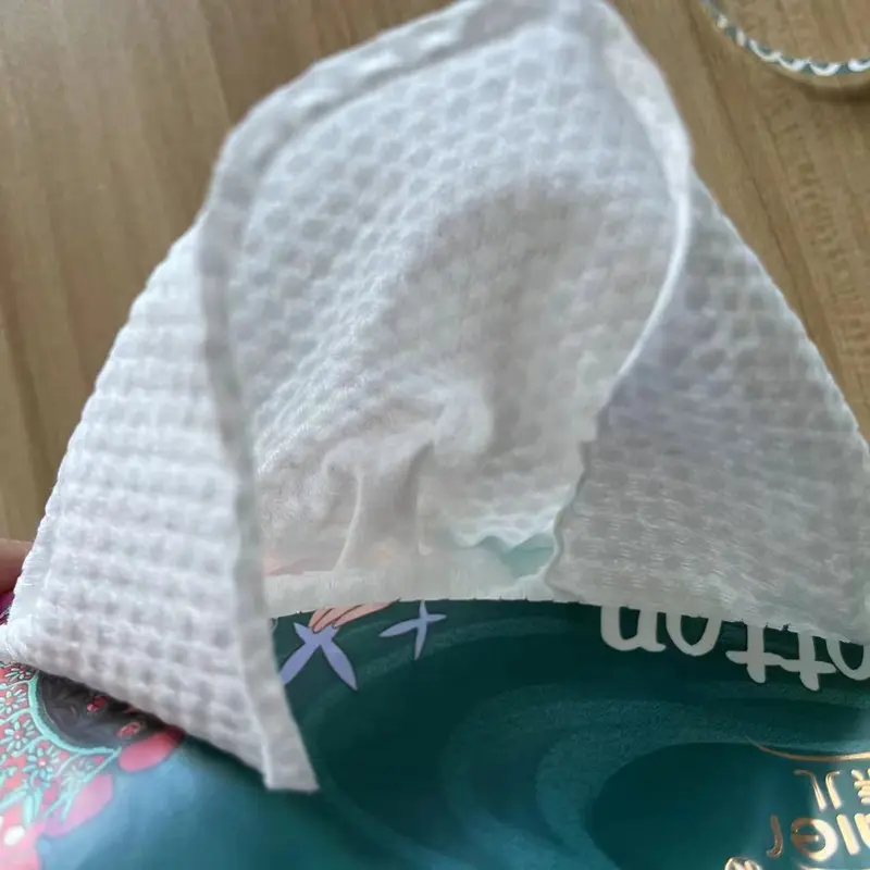 50/100 Pumps Disposable Face Towel Removable Portable Extractable Facial Beauty Salon Make Up Towels Face Wash Wipes 20*20cm