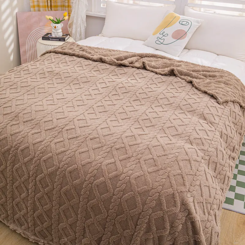Opulent Plush: Double-Sided Taffeta Jacquard Throw Blanket - Luxurious, Exquisite Pattern, Enhanced Cozy Warmth for All Seasons