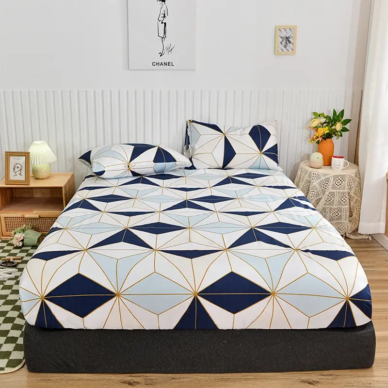 Modern Minimalist Style Ultra Soft Brushed Polyester Bed Fitted Sheet - Sleek Design, Hypoallergenic, Wrinkle-Free