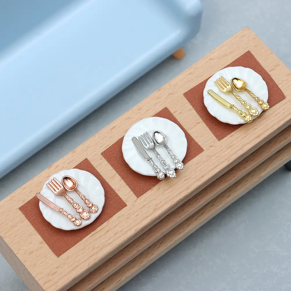 Miniature Tableware Mini Ceramic Plate Alloy Fork Spoon Dollhouse Kitchen Food Furniture Toys DIY Doll House Accessories Kid Toy