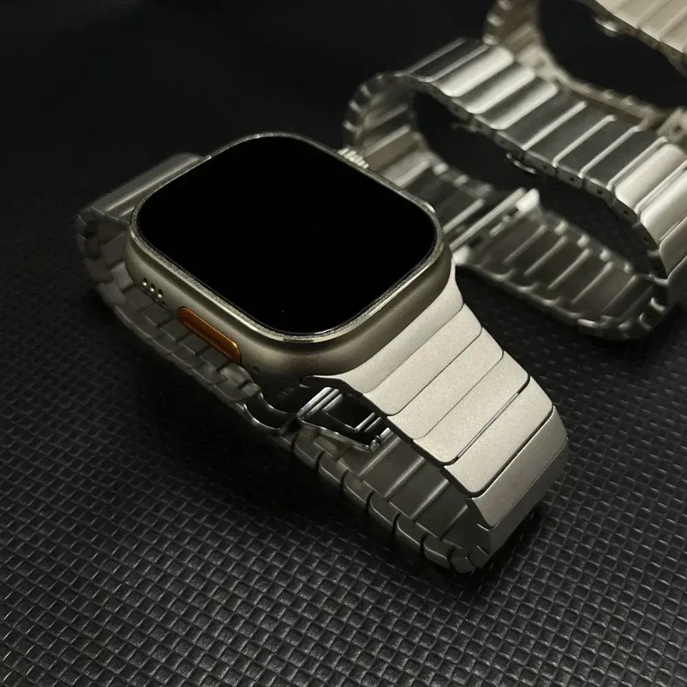 Titanium color band For Apple Watch Band Ultra 2 49mm 9 8 7 5 4 se 6 for iwatch 45mm 41 42 44mm 38 40mm stainless steel bracelet