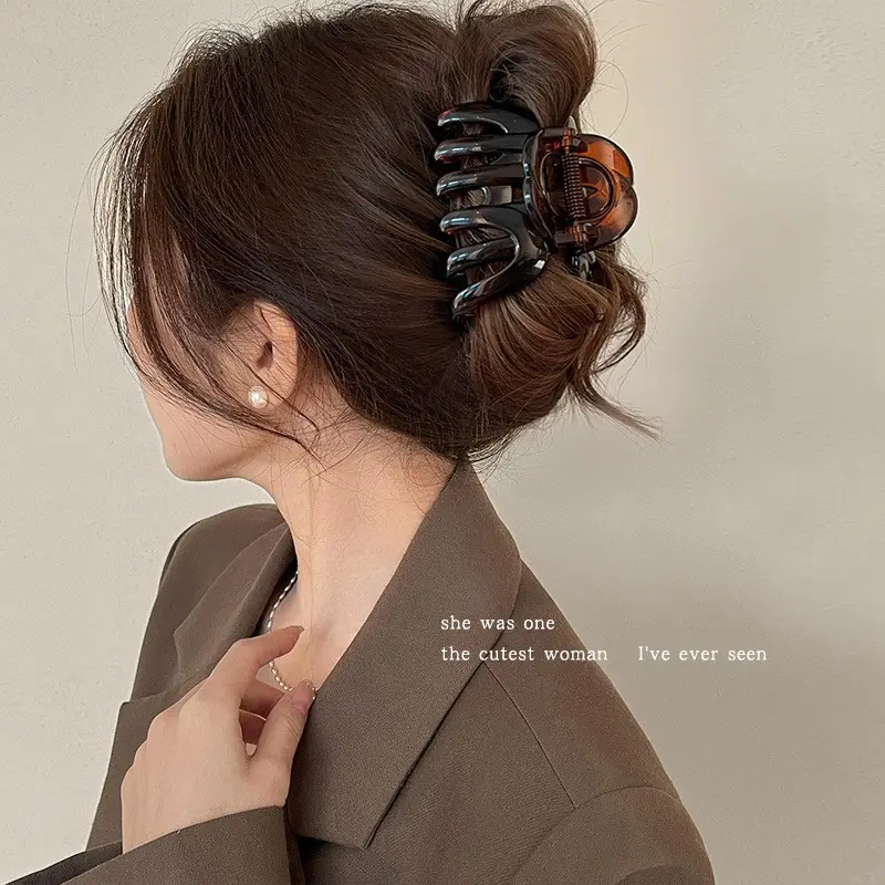Large Hollow Out Hair Claw Clips Crab Clamps Women Girls Ponytail Big PC Plastic Hair Barrettes Hairpin Hair Accessories Fashion