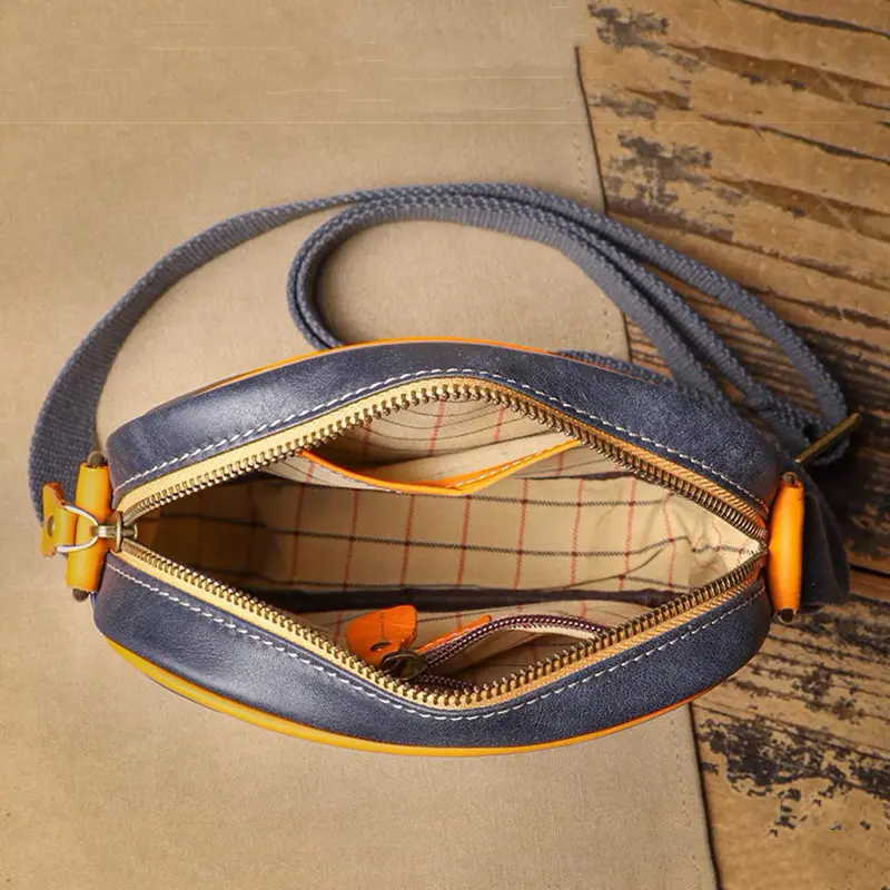 Vintage Men's Bag Genuine Leather Men's Shoulder Bag Casual Minimalist Crossbody Bag 7.9-inch iPad Bag Leathfocus