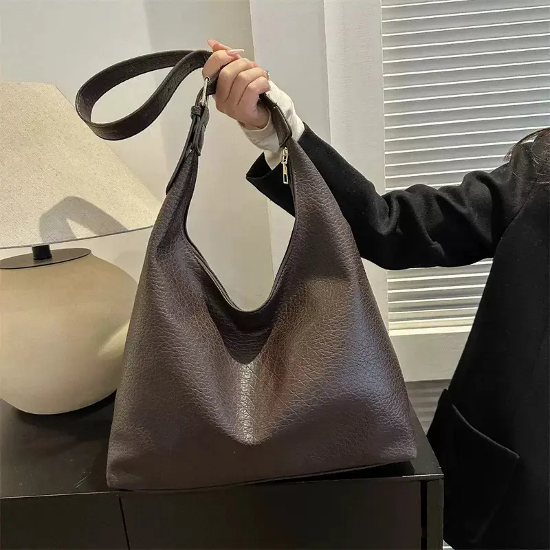 Fashion Leather Tote Bag for Women 2025 Trend Female Simple Large High Capacity Shoulder Bag Women Handbags Messenger Bags