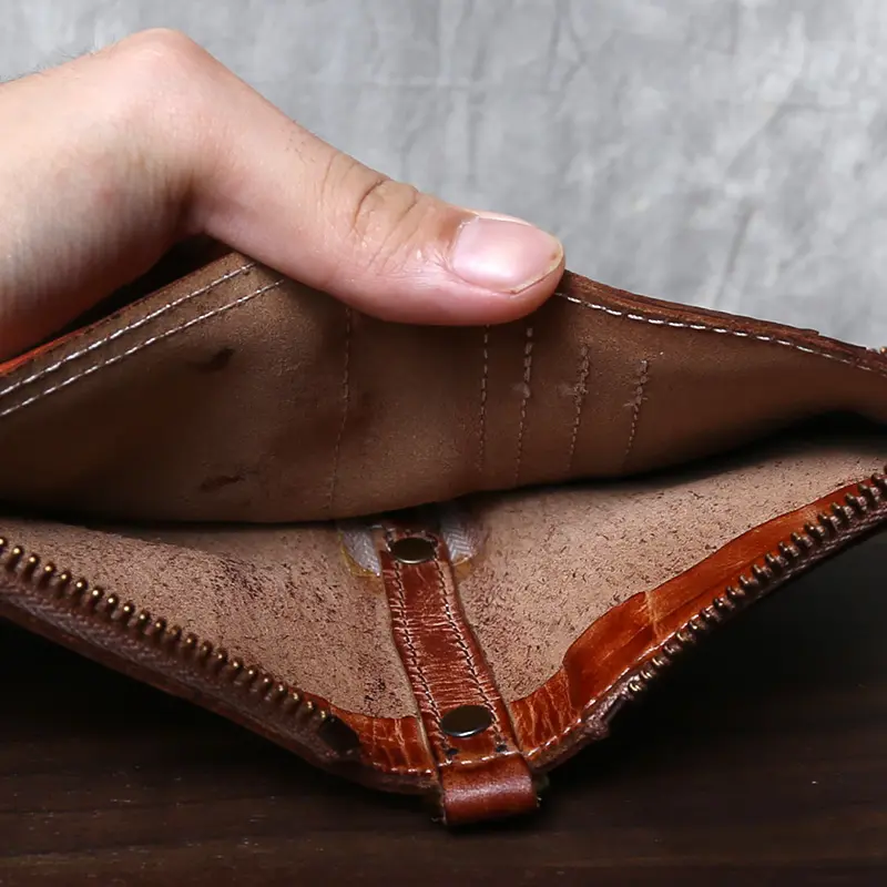 Retro Genuine Leather Men's Wallets Handcrafted With A Pure Top Layer Of Vegetable Tanned Cowhide Zipper Short Style Wallet