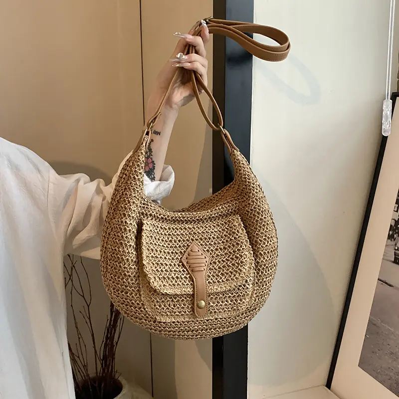 Fashionable Retro Large Capacity Woven Bag Beach Vacation Beachside Straw Single Shoulder Slant Crossbody Bag