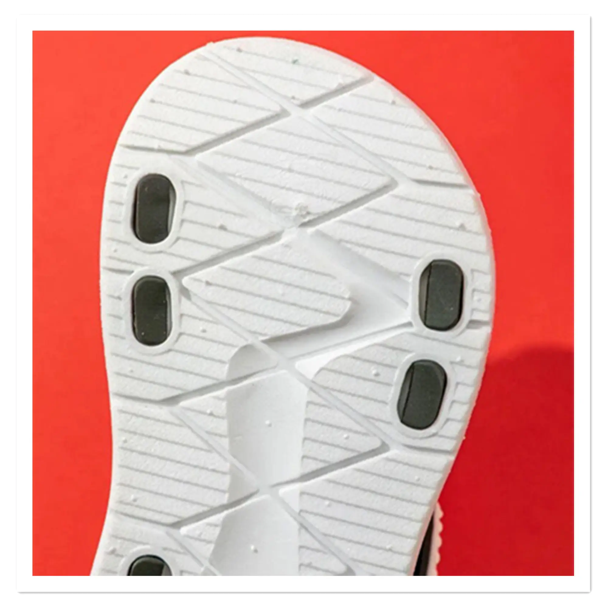 Boys' Sandals 2025 New Summer Mid Big Boys' Soft Sole Anti slip Kids' Baby Shoes Children's Beach Shoes Beach School Sports Gro