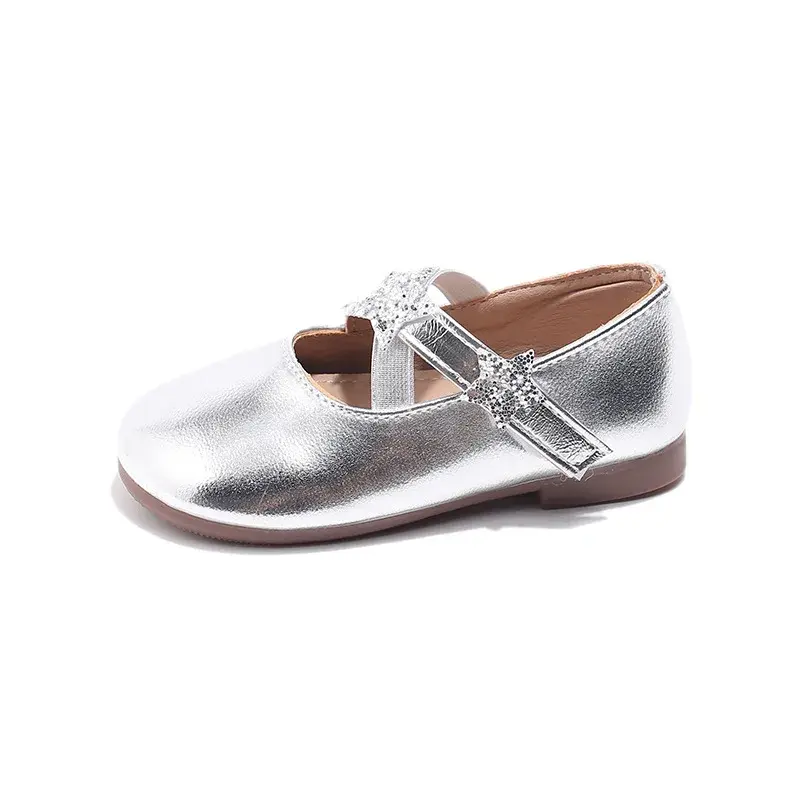 Kids Performance Dance Shoes Solid Color Versatile 2025 New Girls Flat Shoes Soft Sole Fashion Children Princess Shoes with Star