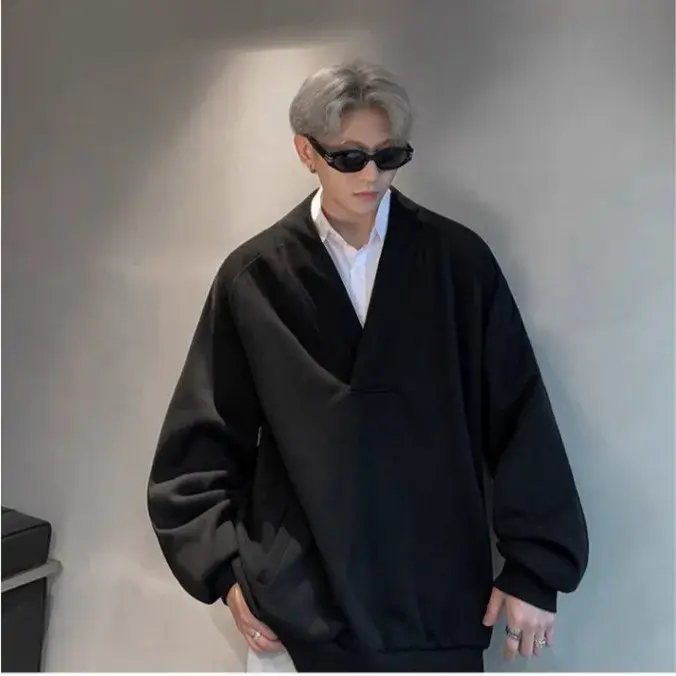 Hong Kong Style V-Neck Sweatshirt For Men Loose Fit Casual Jacket American Style Street Design Sensibility Spring Autumn New Arr