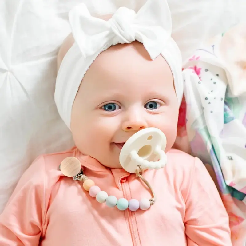 Nordic Style Silicone Round Pacifier Clip - Anti - Drop Baby Soother Keeper