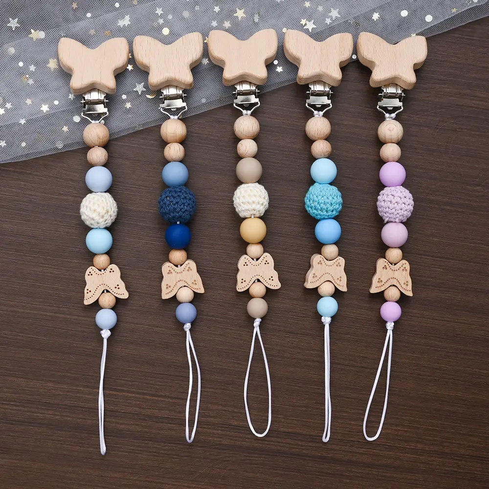 2Pcs Cartoon Animal Butterfly Beech Wooden Pacifier Baby Pacifier Clip Nipple Holder Dummy Holder Pacifier Clip for Baby Toys