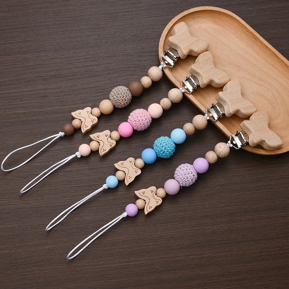 2Pcs Cartoon Animal Butterfly Beech Wooden Pacifier Baby Pacifier Clip Nipple Holder Dummy Holder Pacifier Clip for Baby Toys