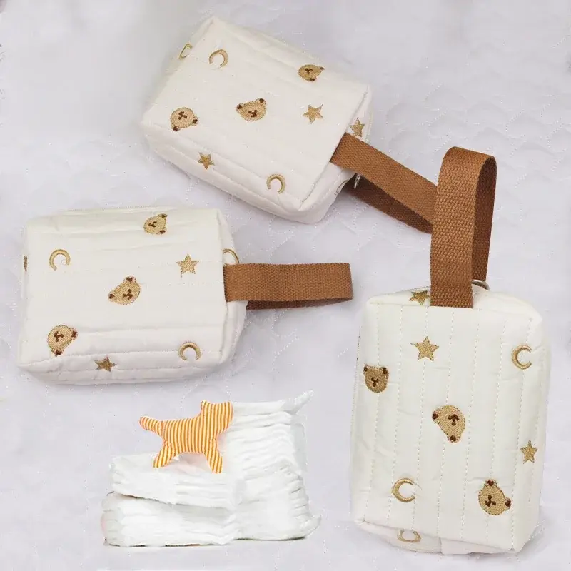 Cute Bear Portable Diaper Pods Reusable Fashion Prints Wet/Dry Cloth Wet Bag Mommy Storage Travel Bag Baby Stroller Bag