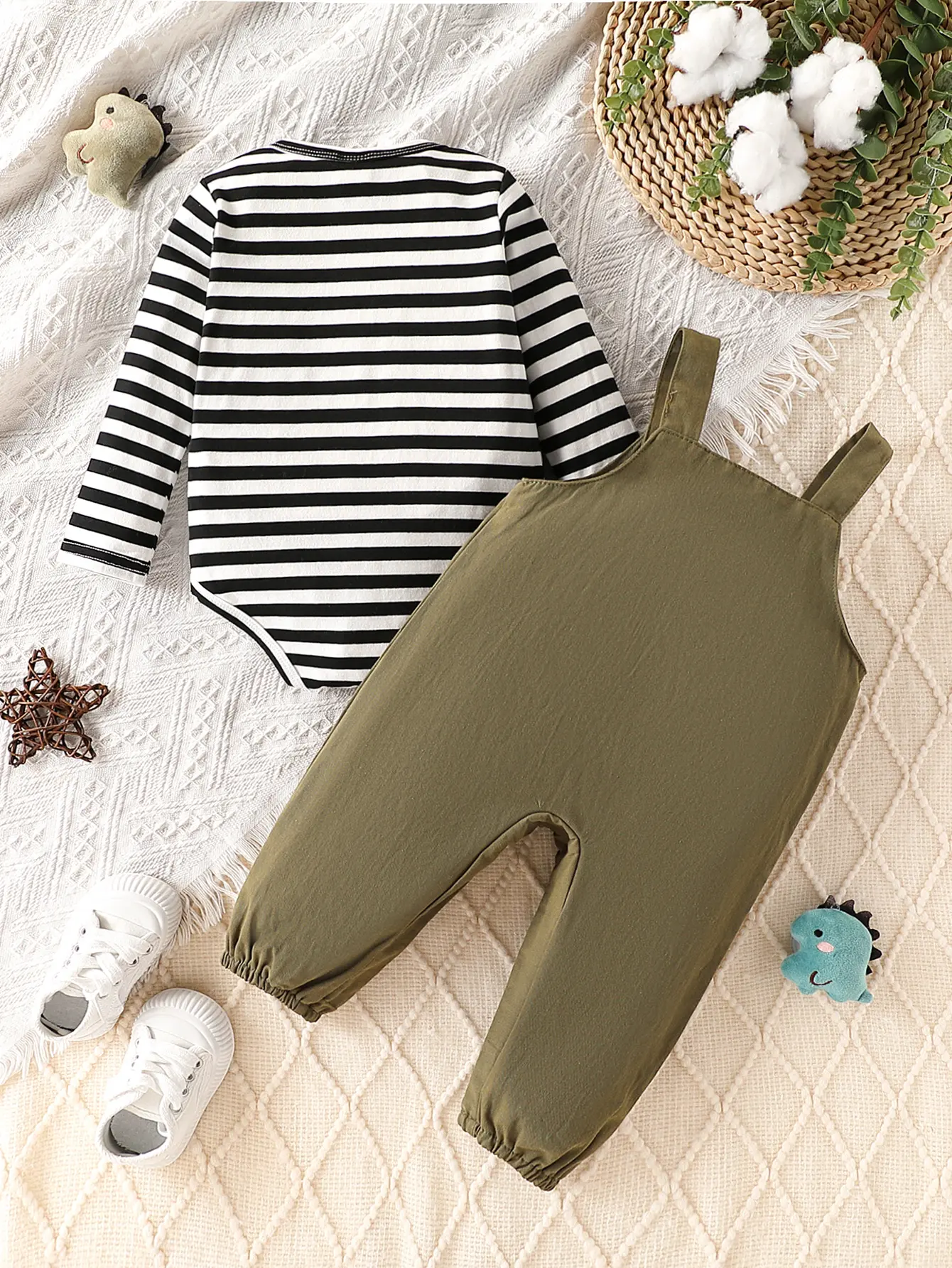 0-18 Months Baby Boy Set Black White Striped tops+cartoon dinosaur printed overalls 2Pcs/Set Baby Boy Spring Autumn Casual set