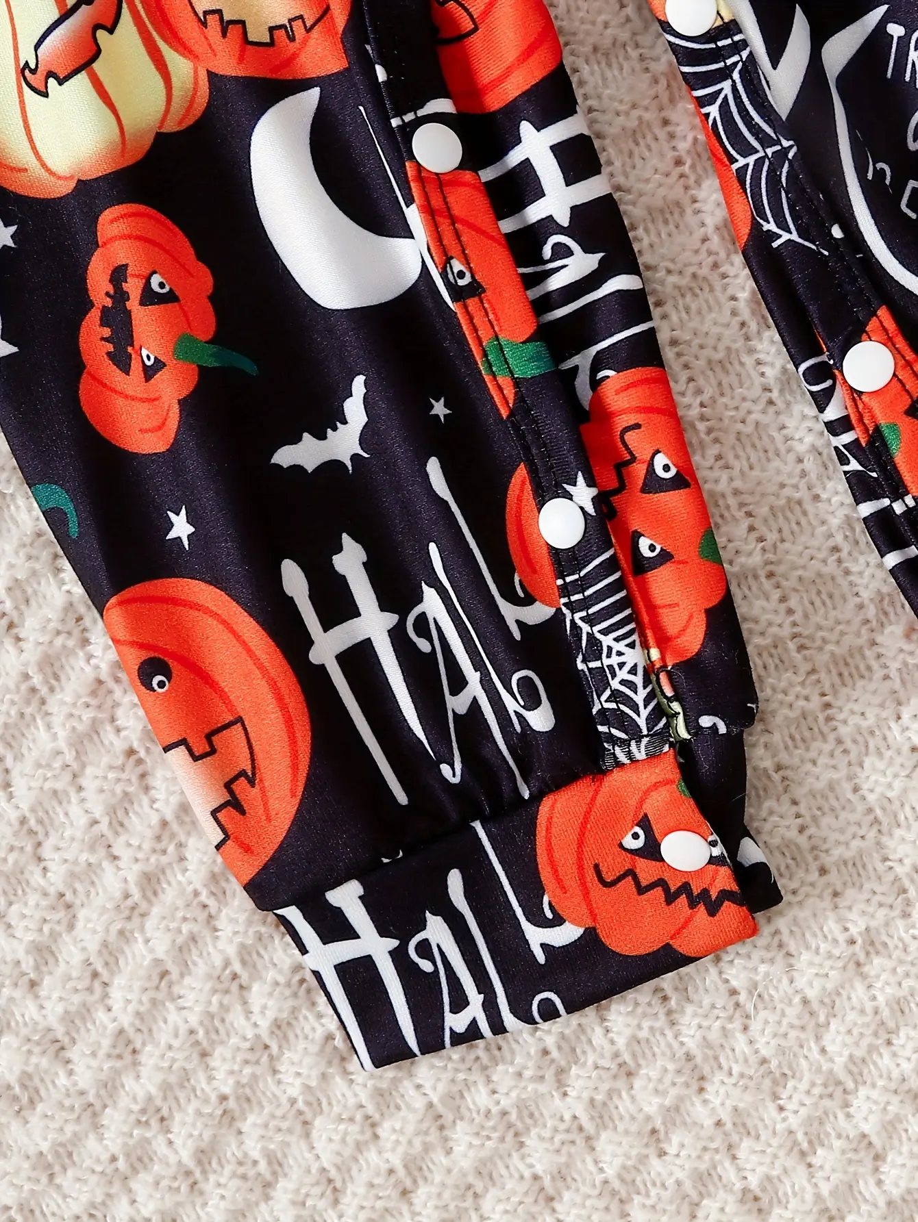 2pcs Baby Boy Halloween Round Neck Pumpkin Printed Long Sleeve Bodysuit +Strap Pants Set 0-12 Months Baby Boy Halloween Set