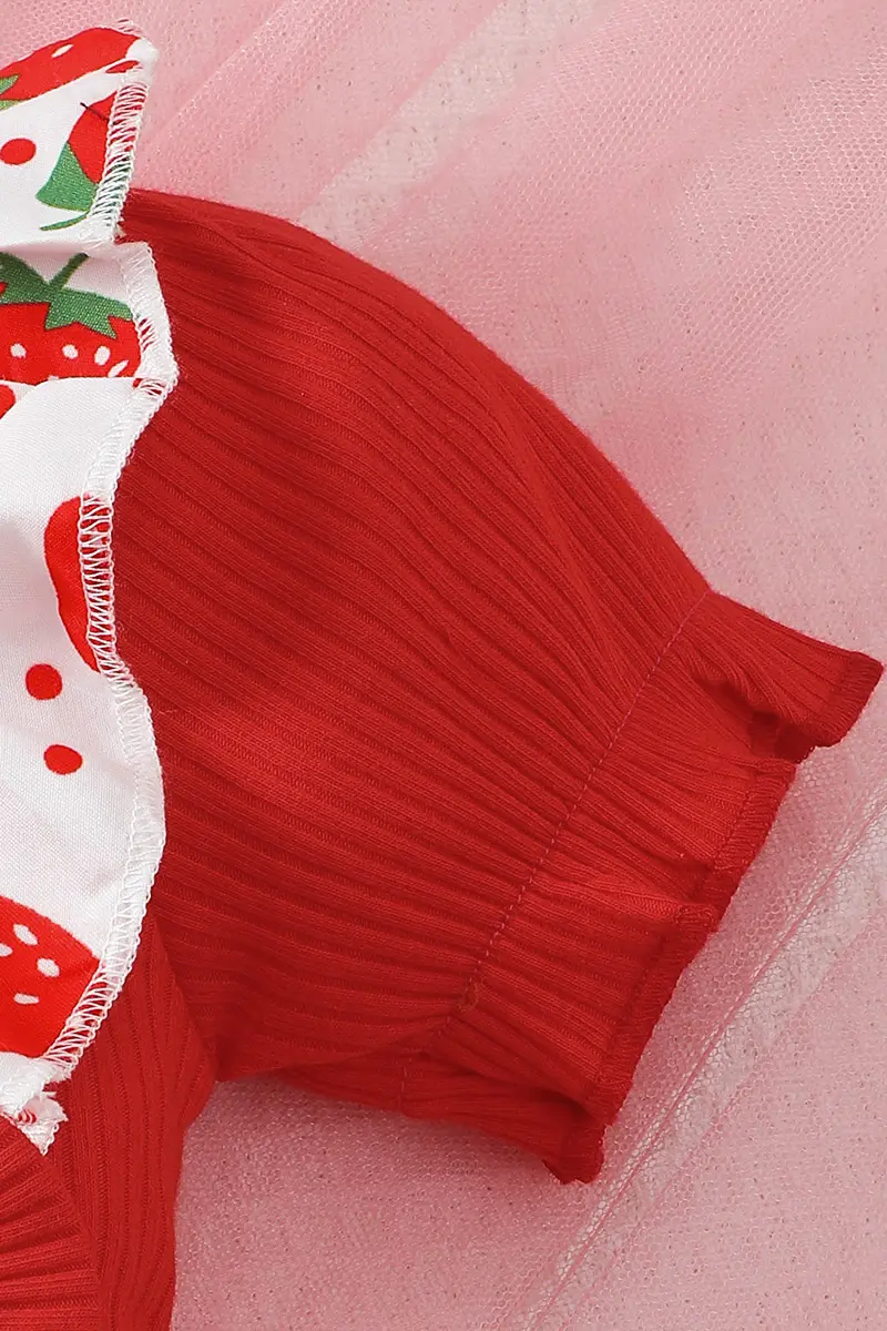Summer Baby Girl Jumpsuit Strawberry Print and Butterfly Knot Splicing Bodysuit suitable for Newborns Baby girl 0-18 Months