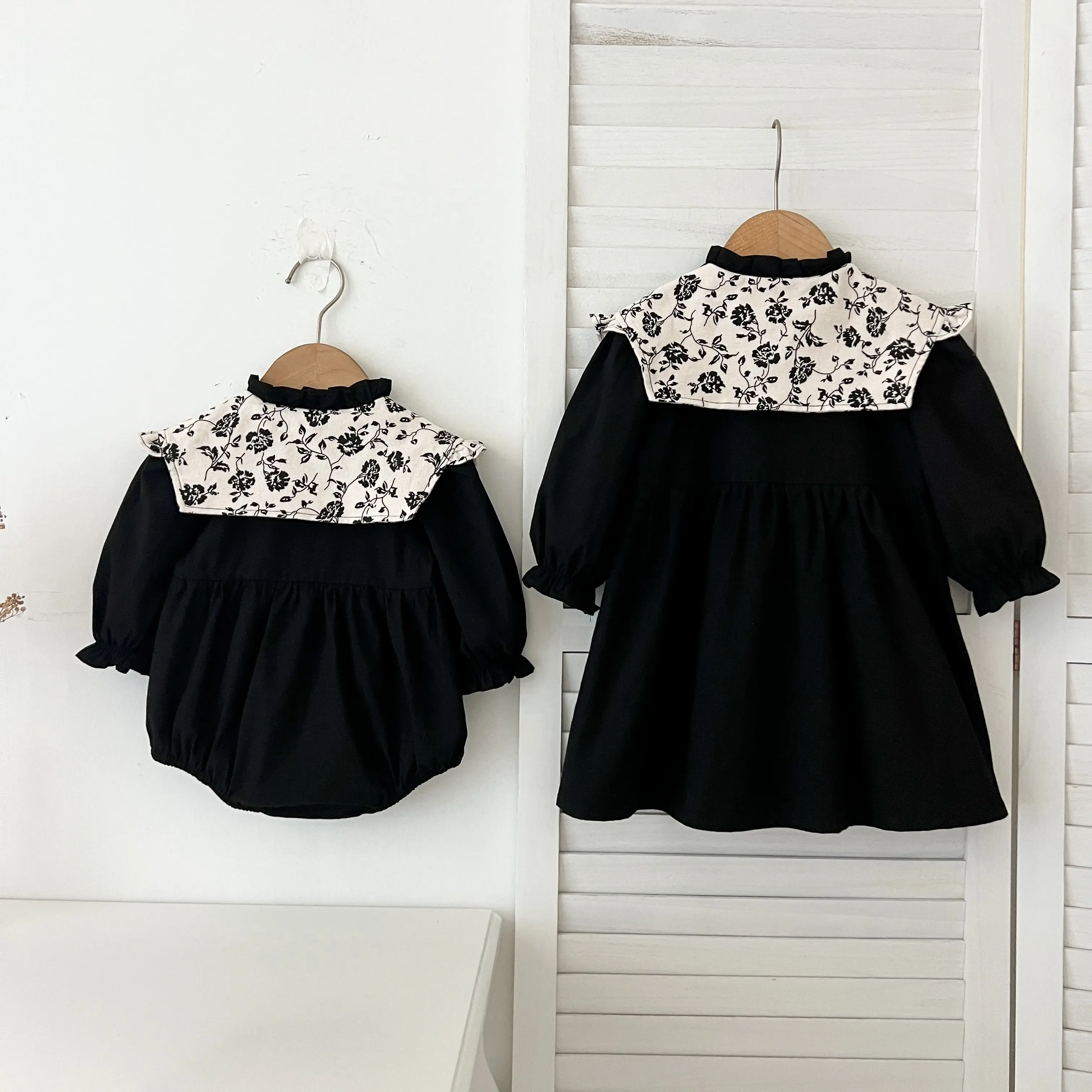 New Spring Sister Clothes Infant Baby Girls Party Dress Black Brown Vintage Flower Toddler Baby Bodysuits Kids Princess Dress