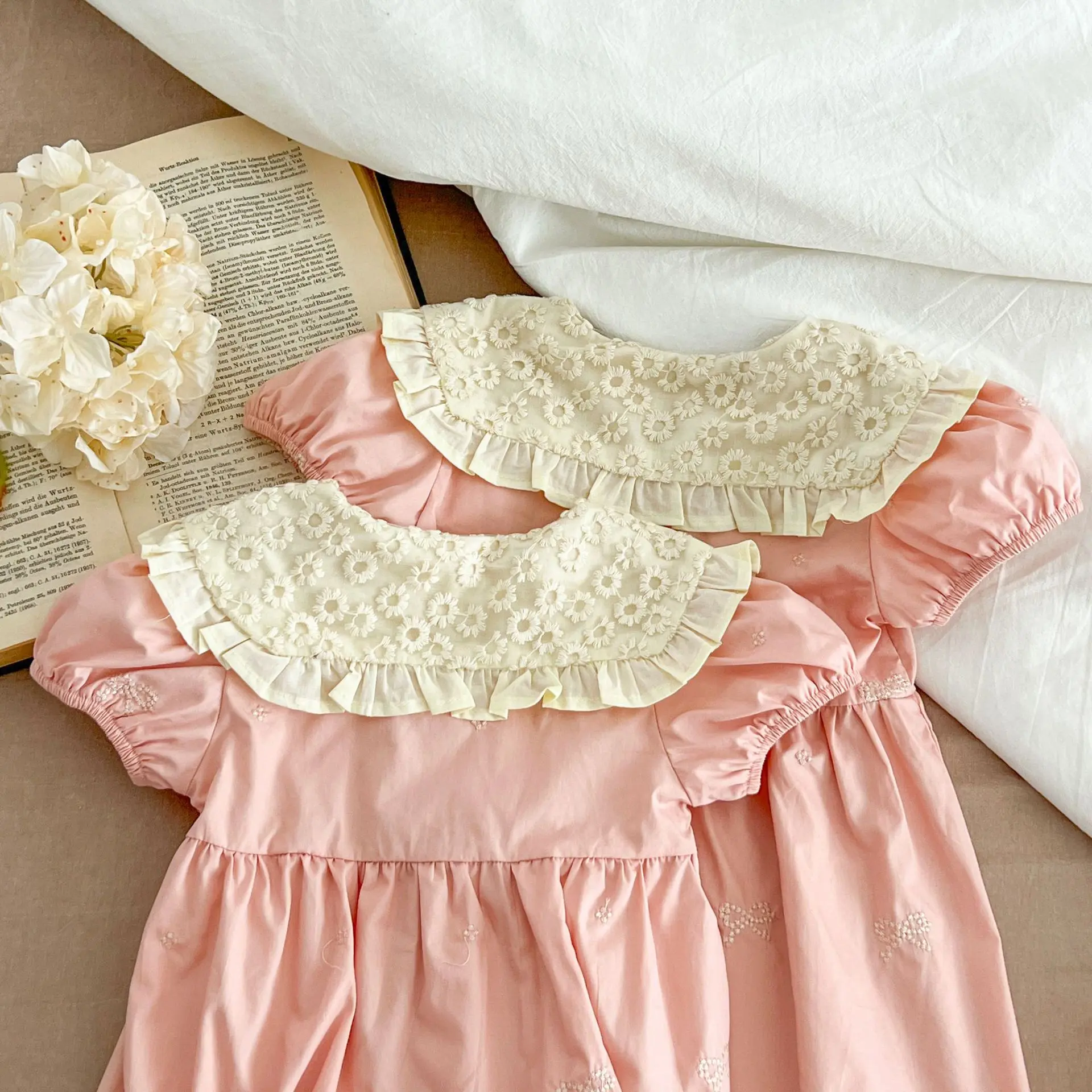 Summer Girls Casual Dress Korean Fashion Dress Girls Party Embroidered Bow Costumes Kids Pink Lace Puff Sleeve Princess Dresses