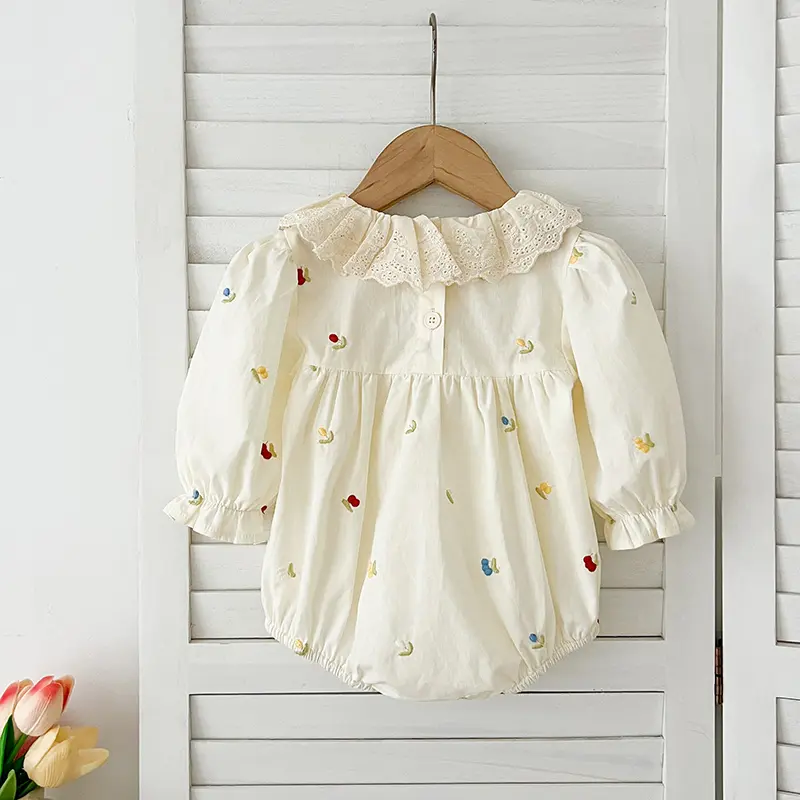 0-24M Infant Baby Girls Jumpsuit Spring Newborn Baby Girls Bodysuits Embroidery Cotton Lace Stitching Jumpsuit Children Clothes