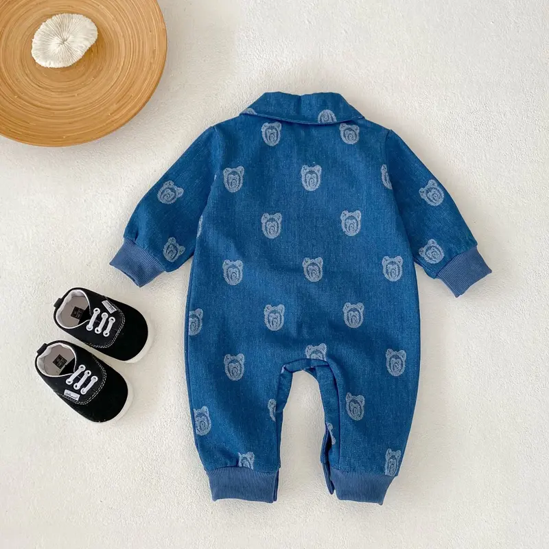 Autumn baby clothing, cute bear pattern long sleeved long crawling bag fart clothes for 0-3 year old male and female babies